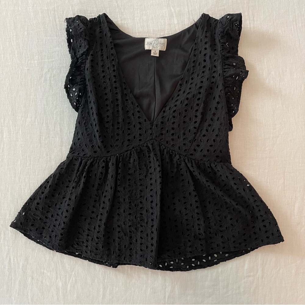 Black Jun & Ivy blouse